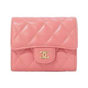 CHANEL Pink Wallet